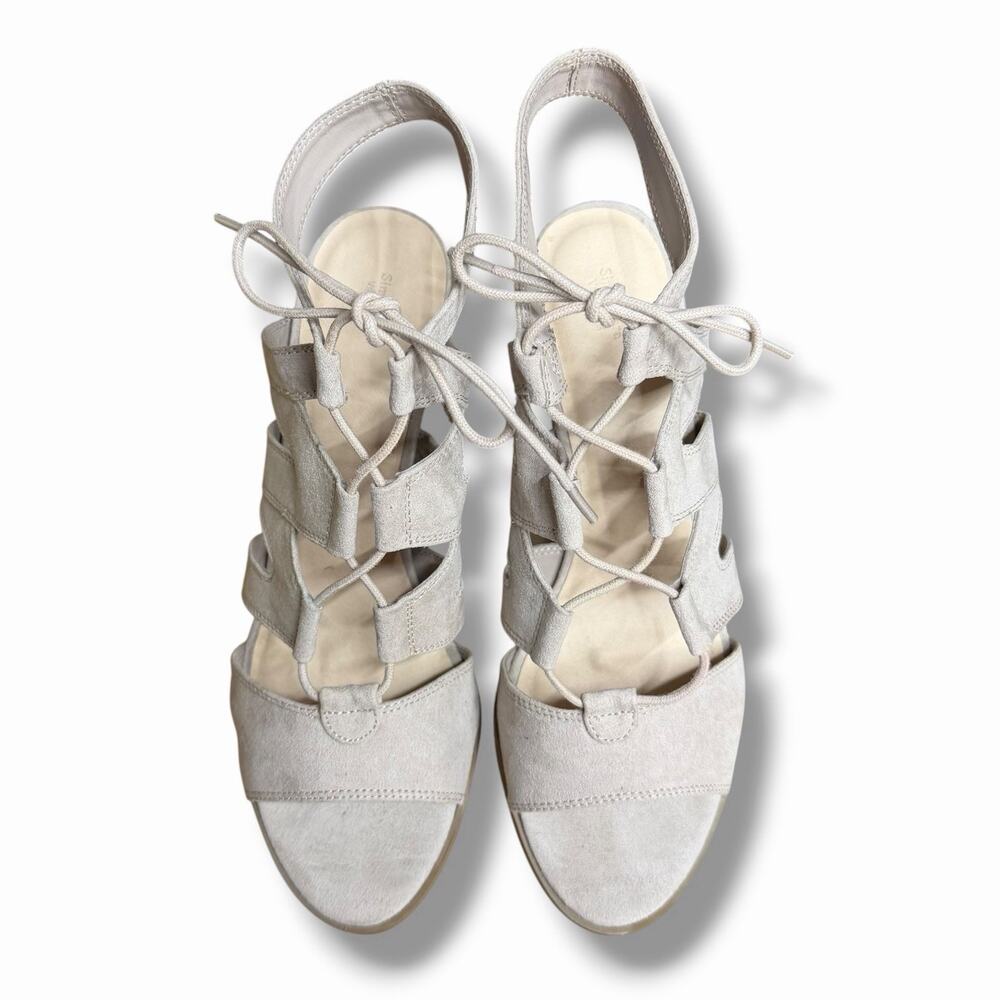Vera Wang Sandal Heels Strappy Faux Suede Stiletto Taupe Formal Business Sz 10 - Picture 11 of 14